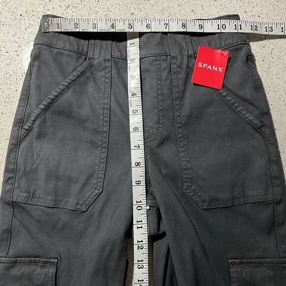 SPANX Cargo Pants Size S Black Washed Stretch Twill Ankle - Picture 5 of 11